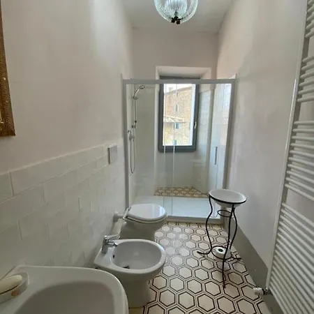 Antica Casa Dei Frati Feriehus