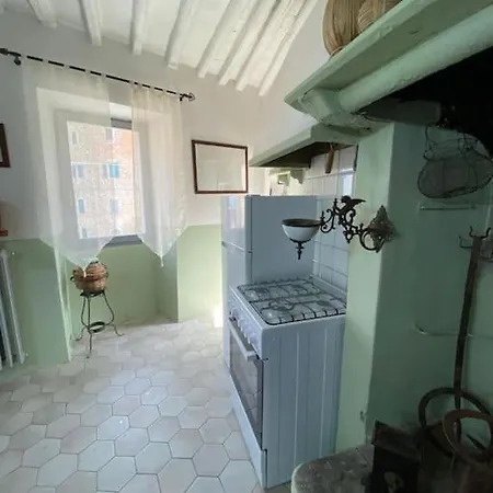 Antica Casa Dei Frati Panicale